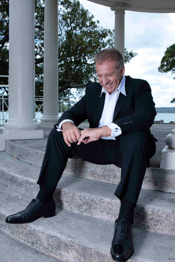 Alfredo Malabello Melbourne musician and actor — multifaceted creative talent